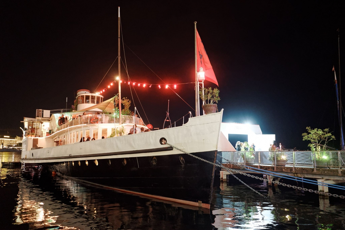 Bateau le Genève